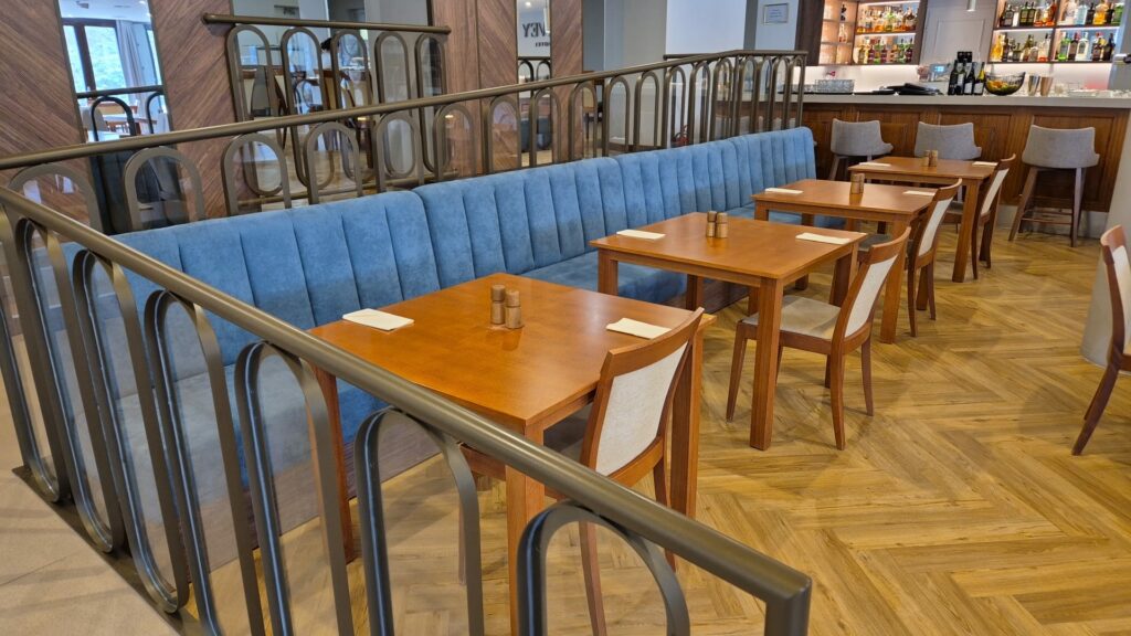 Realizácie pre firmy B2B Realizácie pre firmy B2B, zariaďovanie interiérov